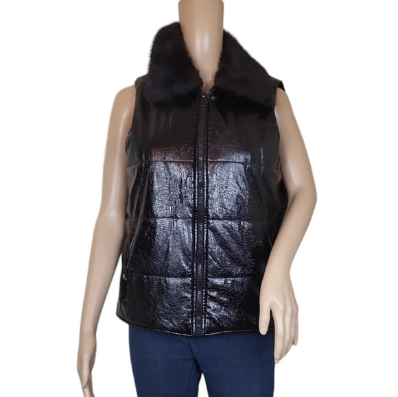 Steve Madden Distressed Faux Fur Puffer vest - Picture 1 of 7